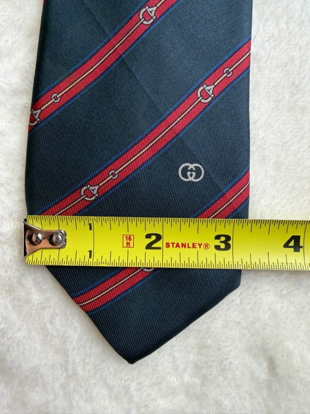 VINTAGE Gucci Men's Striped Tie Navy Red 100% Silk Horsebit Logo Classic - Picture 9 of 10